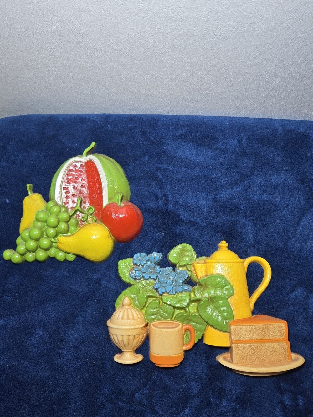 VTG MCM Plastic Wall Art Dart Syroco Cottagecore Grandma Kitchen Fruit